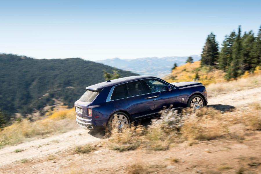  Rolls-Royce Cullinan 2018 года  (NA) (фото 30 из 40)